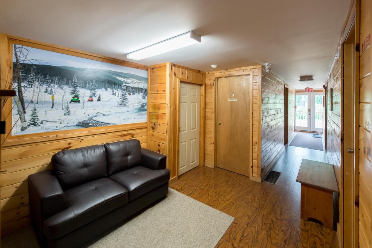 Madawaska Lodge-Cottage Eksteriør bilde