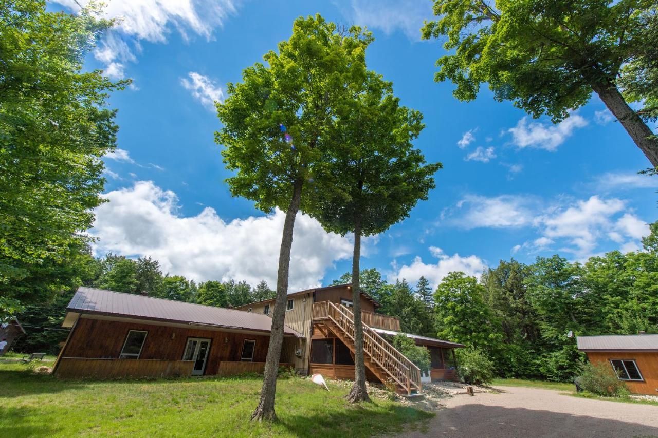 Madawaska Lodge-Cottage Eksteriør bilde