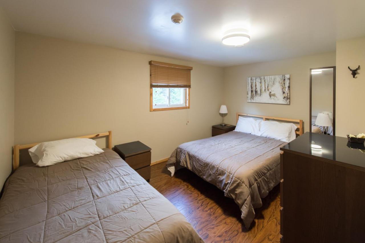 Madawaska Lodge-Cottage Eksteriør bilde