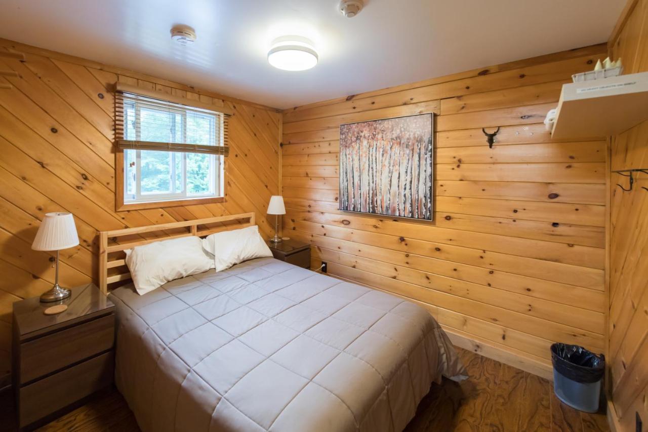 Madawaska Lodge-Cottage Eksteriør bilde
