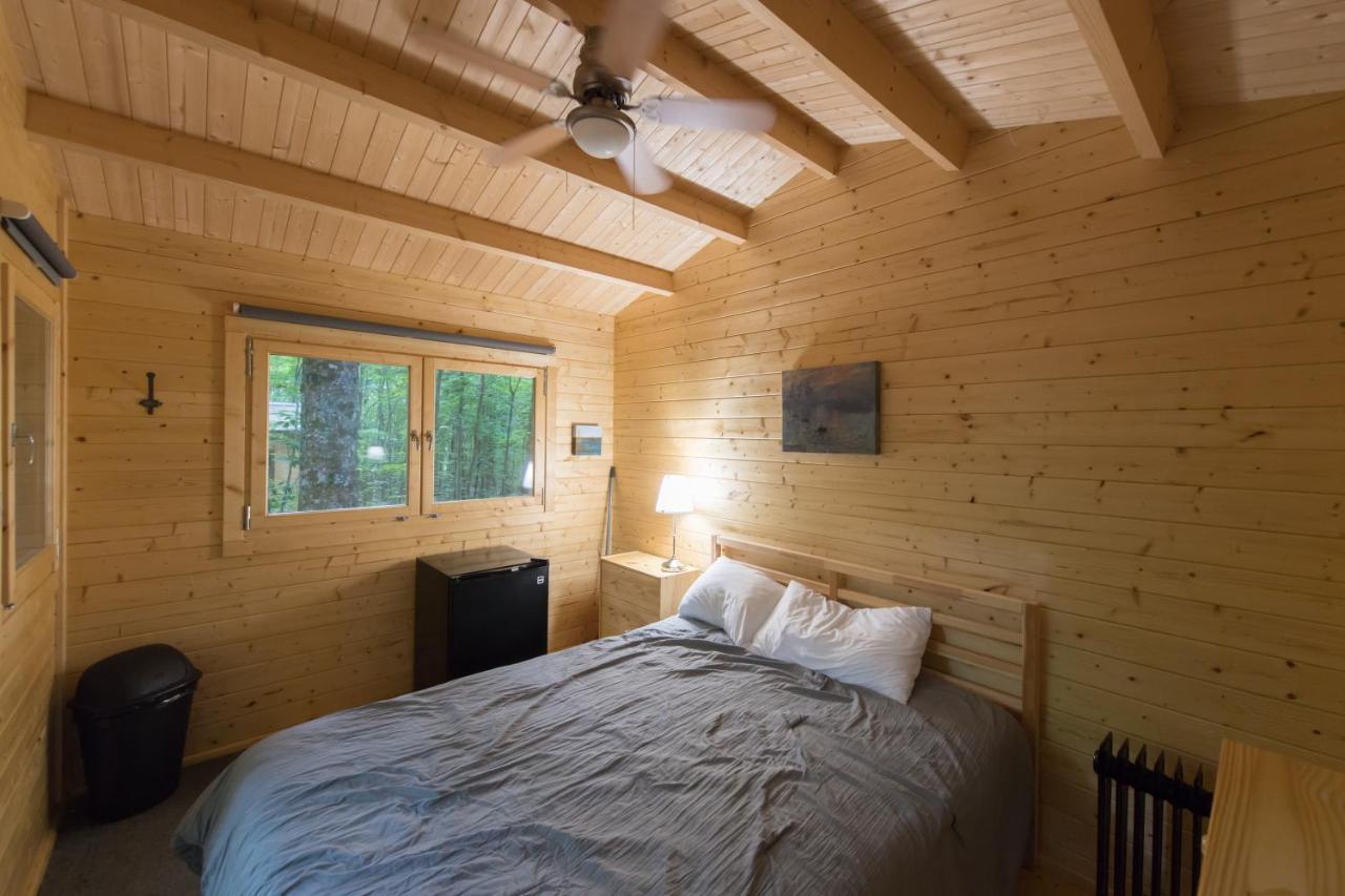 Madawaska Lodge-Cottage Eksteriør bilde