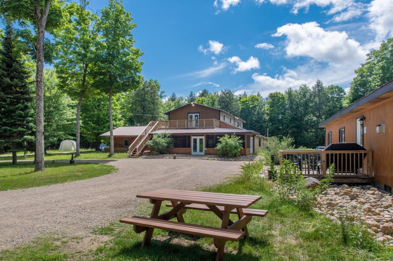 Madawaska Lodge-Cottage Eksteriør bilde