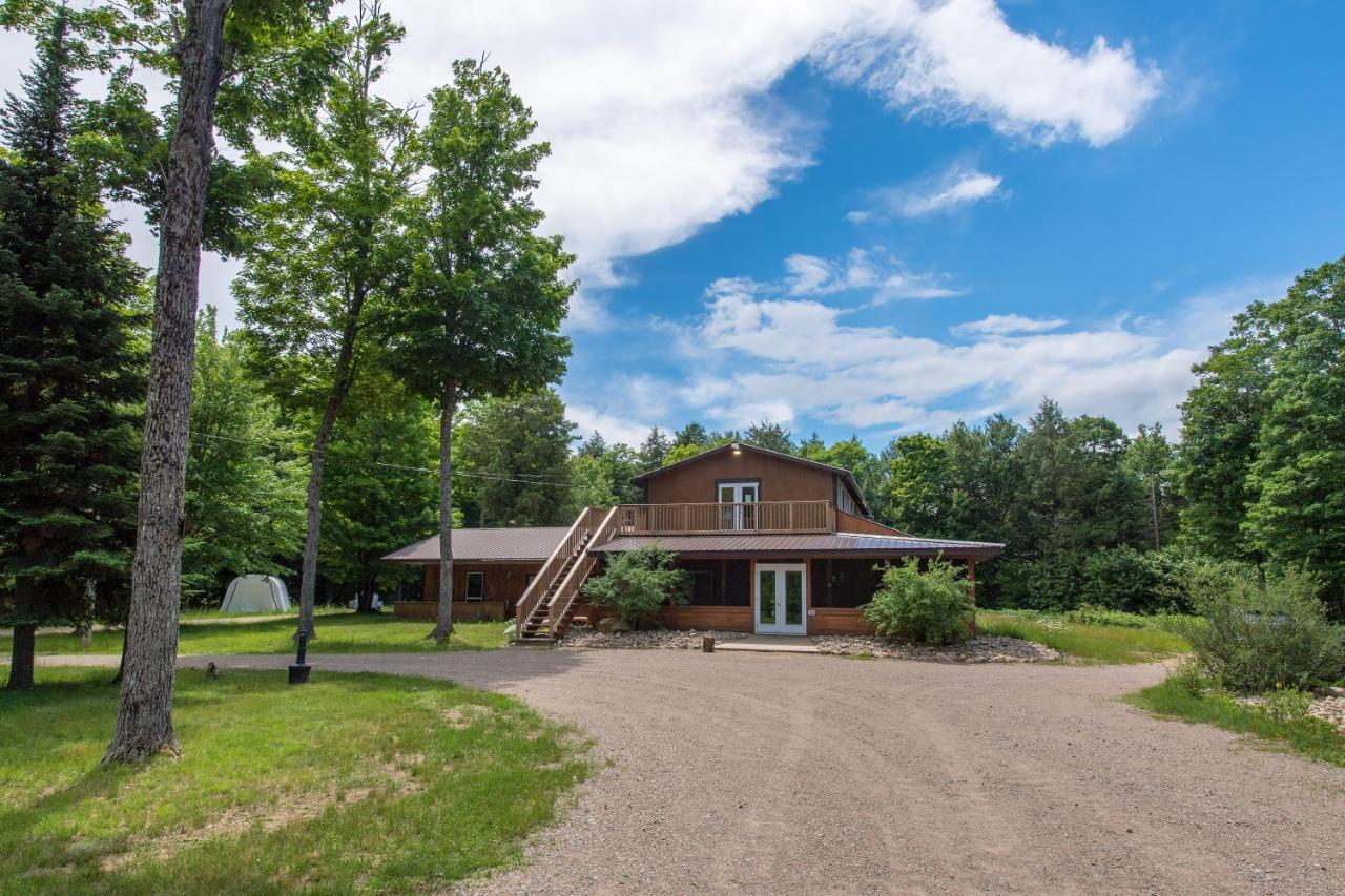 Madawaska Lodge-Cottage Eksteriør bilde