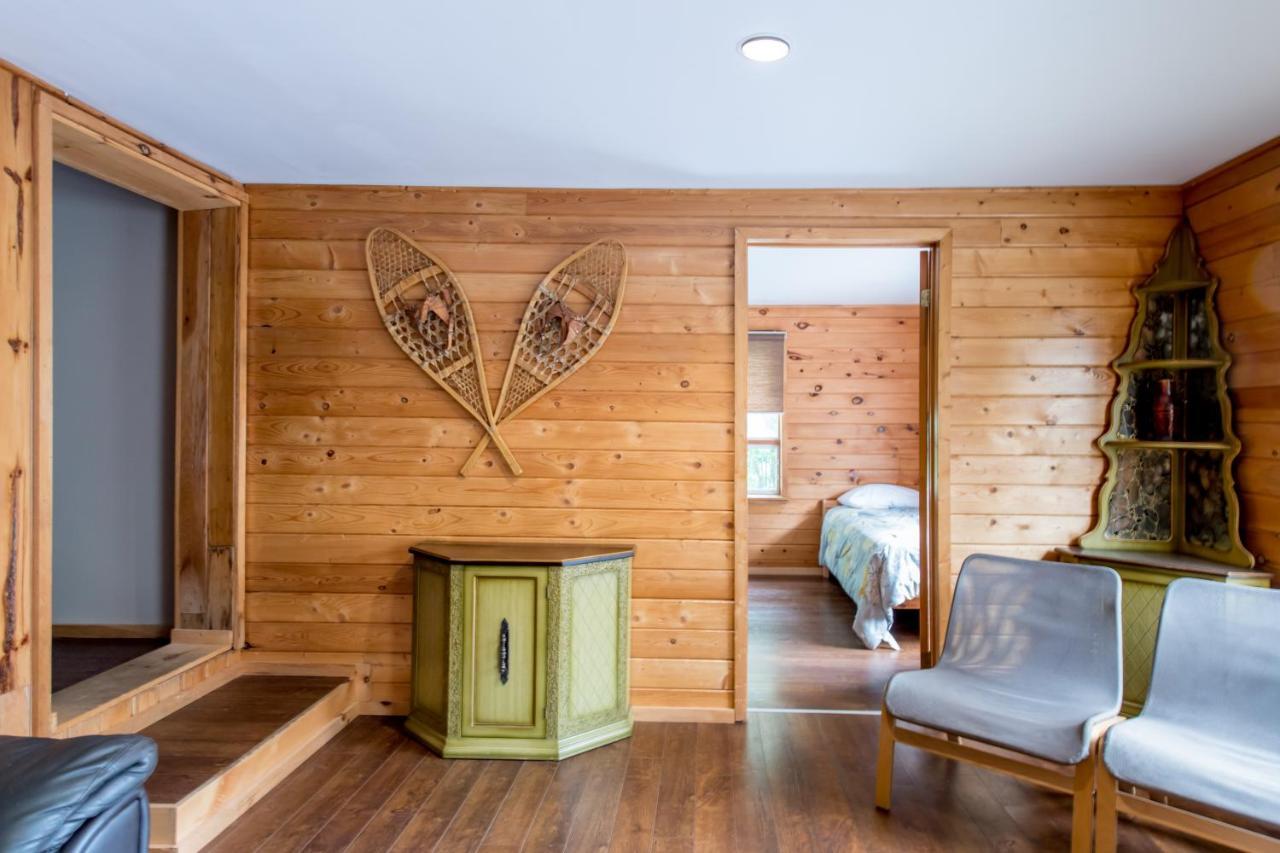 Madawaska Lodge-Cottage Eksteriør bilde