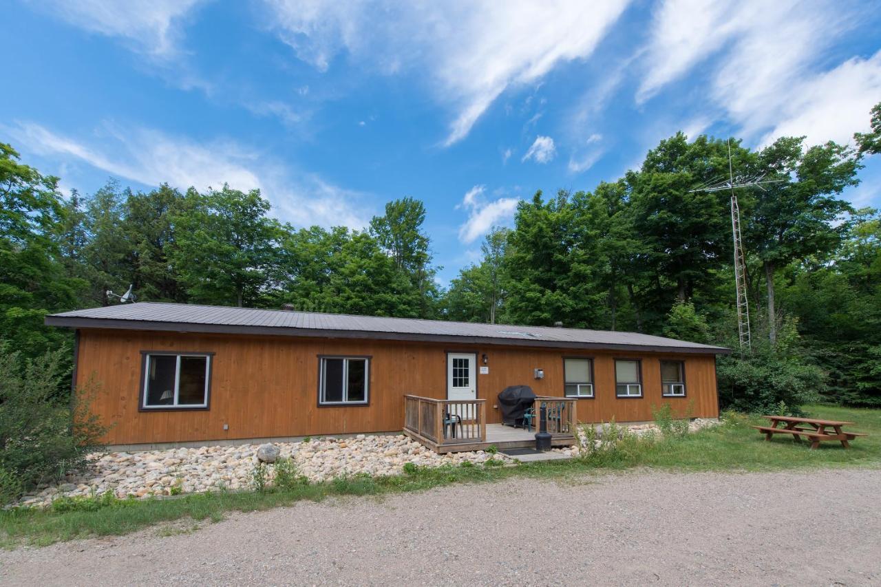 Madawaska Lodge-Cottage Eksteriør bilde
